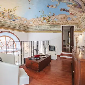https://la-triscele.sicilyhotelsitaly.net